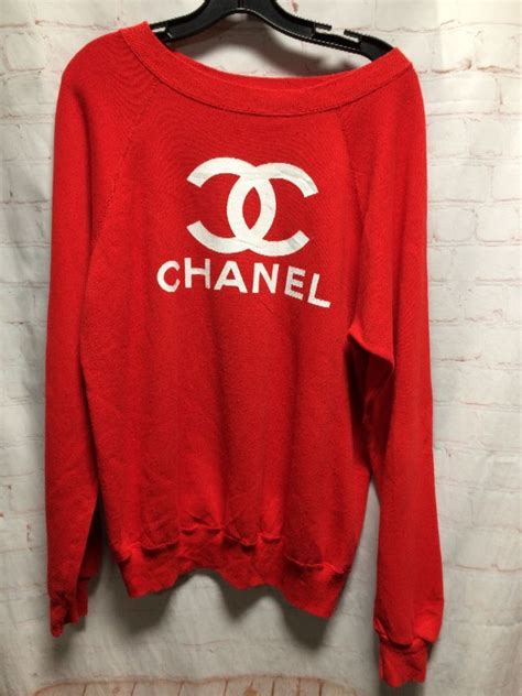 chanel sweater chain vintagr|vintage bootleg Chanel sweatshirt.